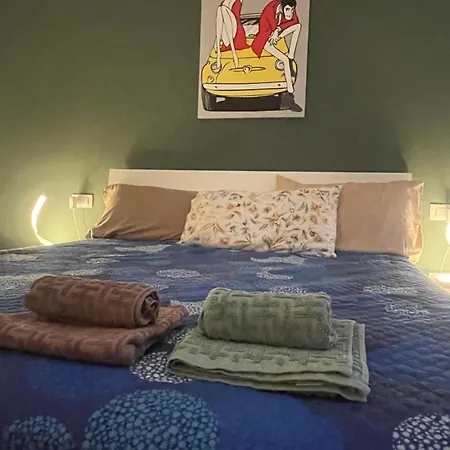 게스트하우스 Casa Carmelo 3*