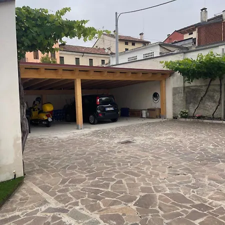 Casa Carmelo Vendégház Schio